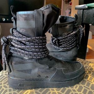 Nike SF Air Force 1 High Triple Black Refl…